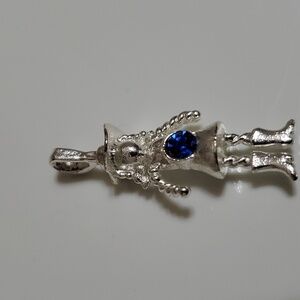 Cowgirl with sapphire stone Sterling silver
